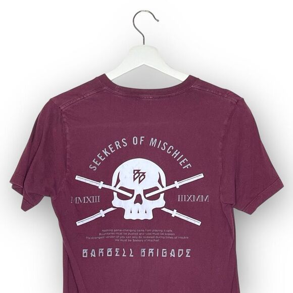 Barbell Brigade Seekers of Mischief Red Maroon Short Sleeve Tshirt Unisex Small - Picture 5 of 10
